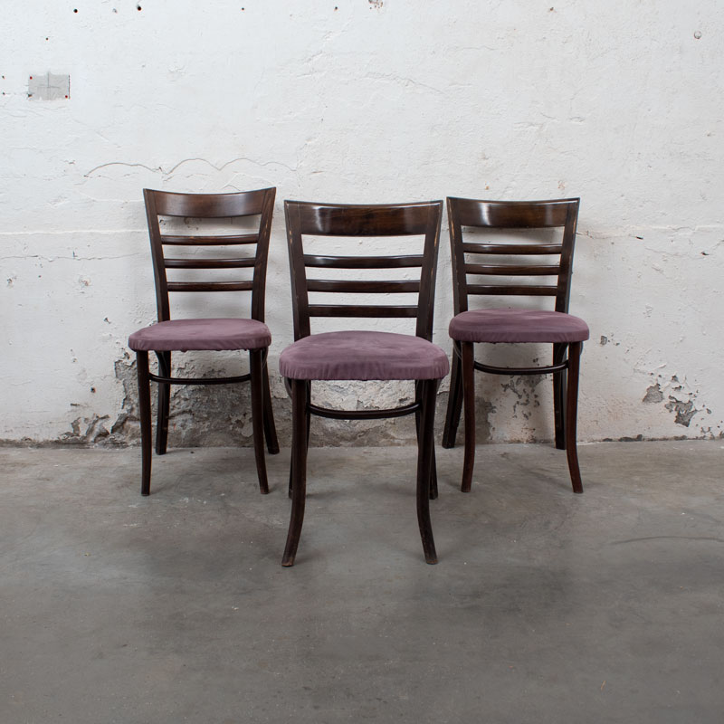 Bestel de Oude stoelen | roze online bij De Handelsfabriek